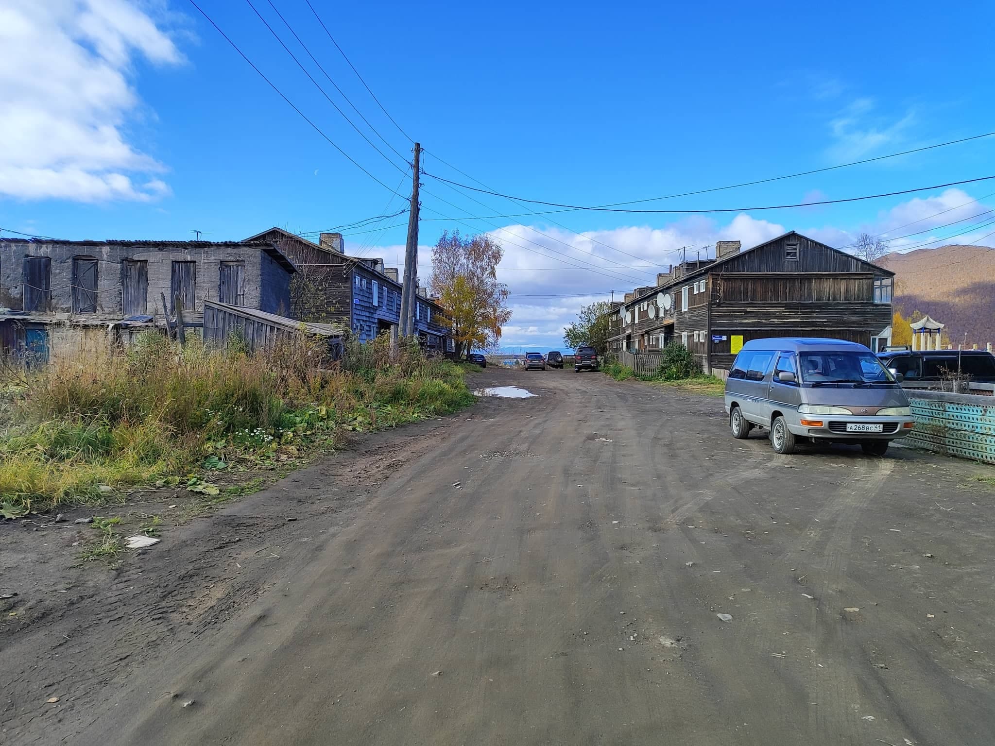 Асфальт? Нет, пепел!