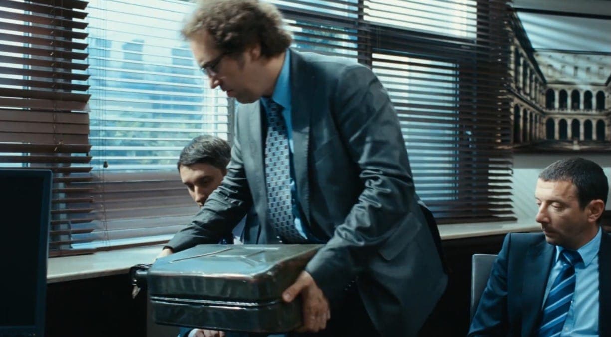 Кадр из фильма "О чем говорят мужчины", 2010, "Стрела"