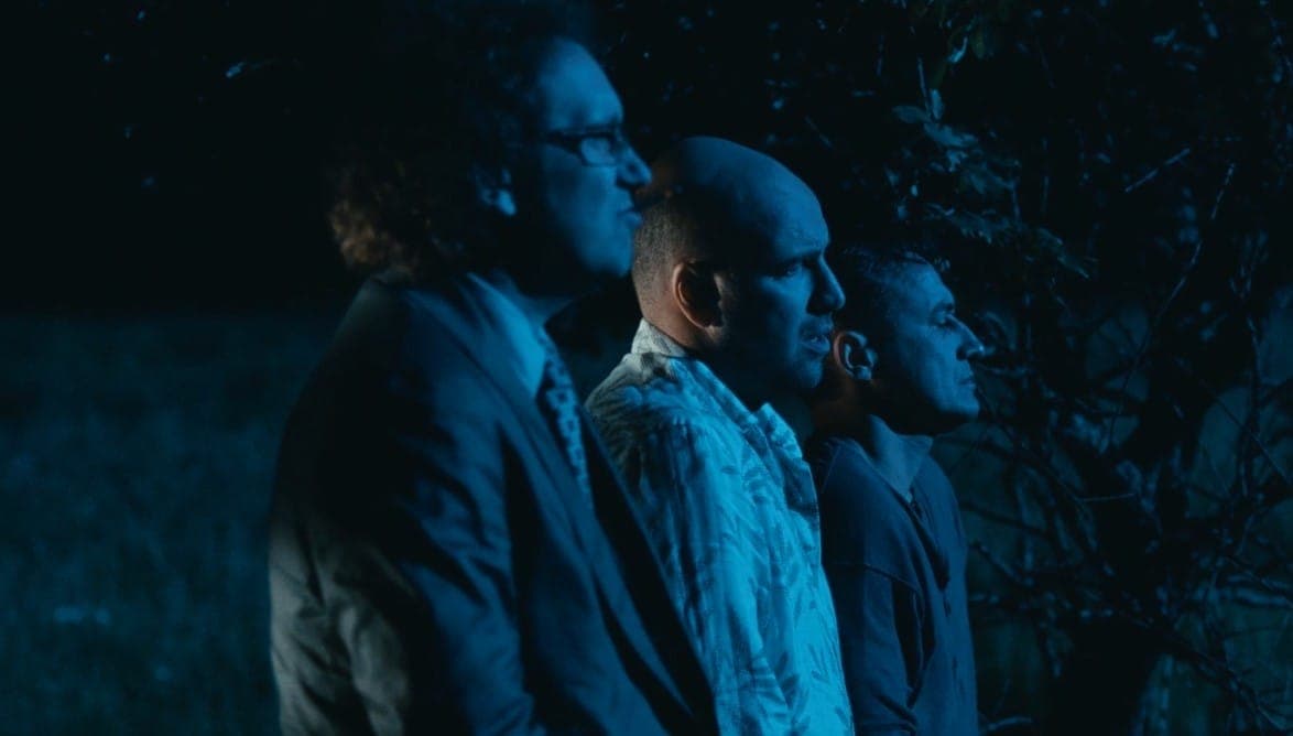 Кадр из фильма "О чем говорят мужчины", 2010, "Стрела"