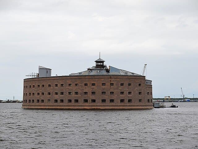 Сейчас форт " Император Александр I" является частью масштабного проекта "Остров фортов". Ведется комплексная реставрация, и по планам объект откроется для посетителей в 2026 году.