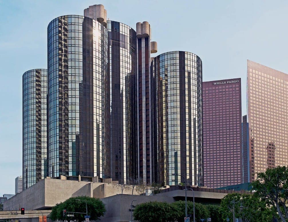 Интерьеры Аэрокосмического агентства США снимали здесь. Фото: Всеволод ОЗЕРОВ