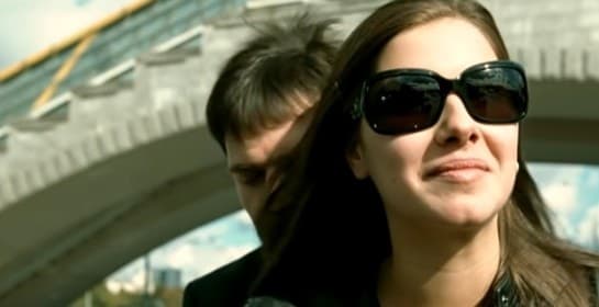 На заднем плане - как раз Хмельницкий мост. Кадр из фильма "ДухLess", 2011, Кинослово, Art Pictures Group, Universal Pictures