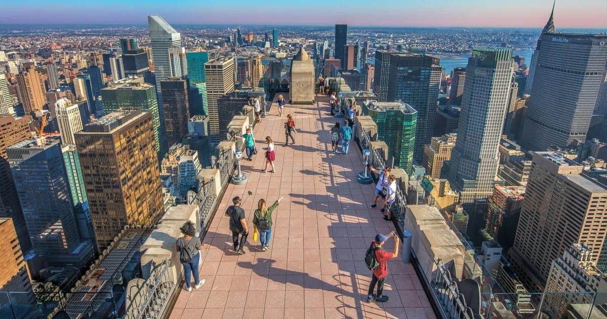 Top of the Rock дает один из лучших обзоров - блоггеры в восторге. Фото: Google Maps