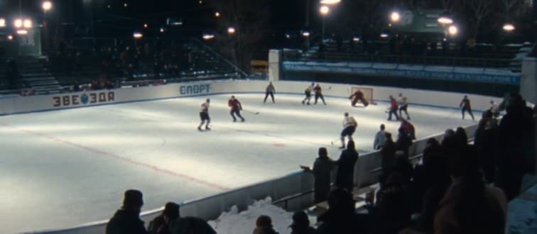 Ледовая арена чебаркульской «Звезды», построенная создателями фильма 