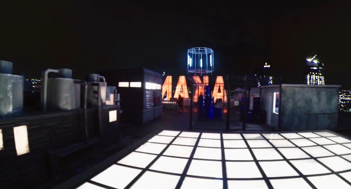 На крыше. Кадр из фильма "Хардкор", 2015, Universal Pictures, Базелевс