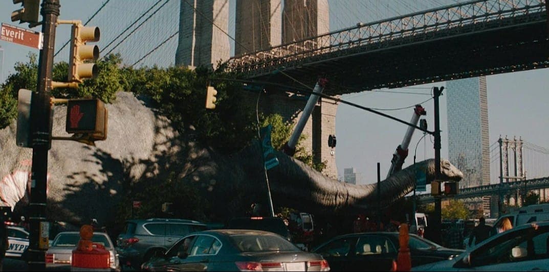 Локация в фильме. Кадр из фильма "Мир Юрского периода. Возрождение". Universal Pictures, 2025