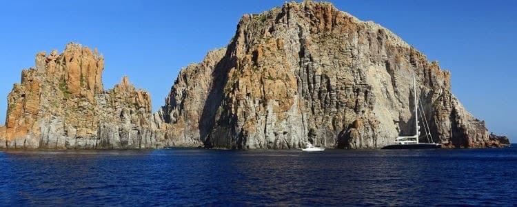 Остров Базилуццо. Фото: marin.ru