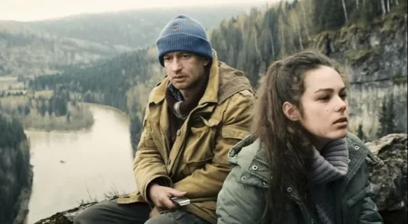 Кадр из фильма "Географ глобус пропил", 2013, Красная Стрела