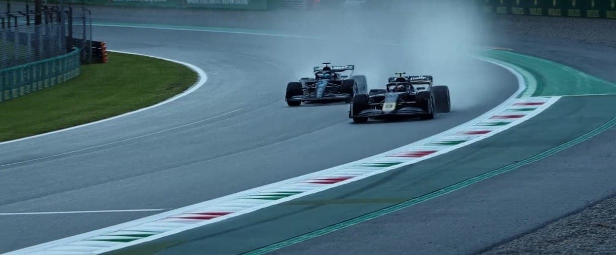 Кадр из фильма "F1", 2025, Apple Studios Jerry Bruckheimer Films
