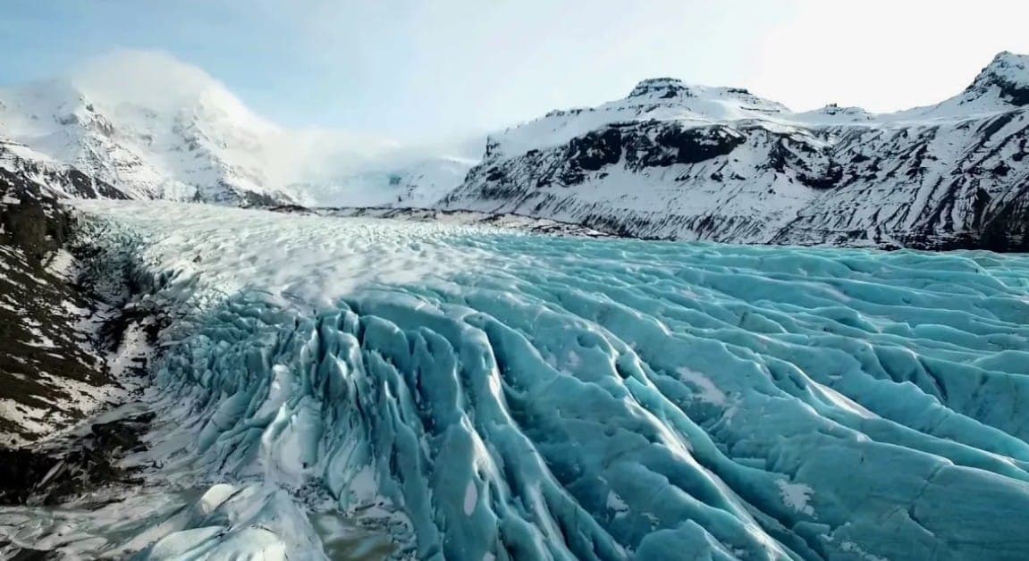 Свинафедльсйёкюдль (Svínafellsjökull) - планета Манн. Фото: @freedudematt, drone: Phantom 3