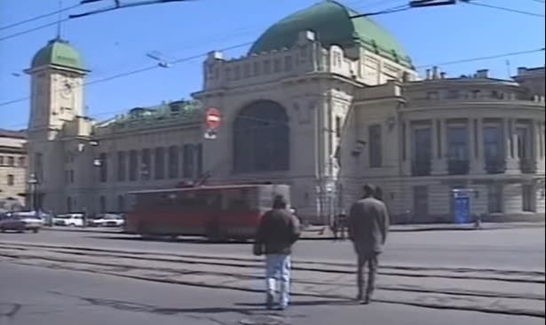 Кадр из сериала "Улицы разбитых фонарей". 1995-2000, Русское видео-фильм