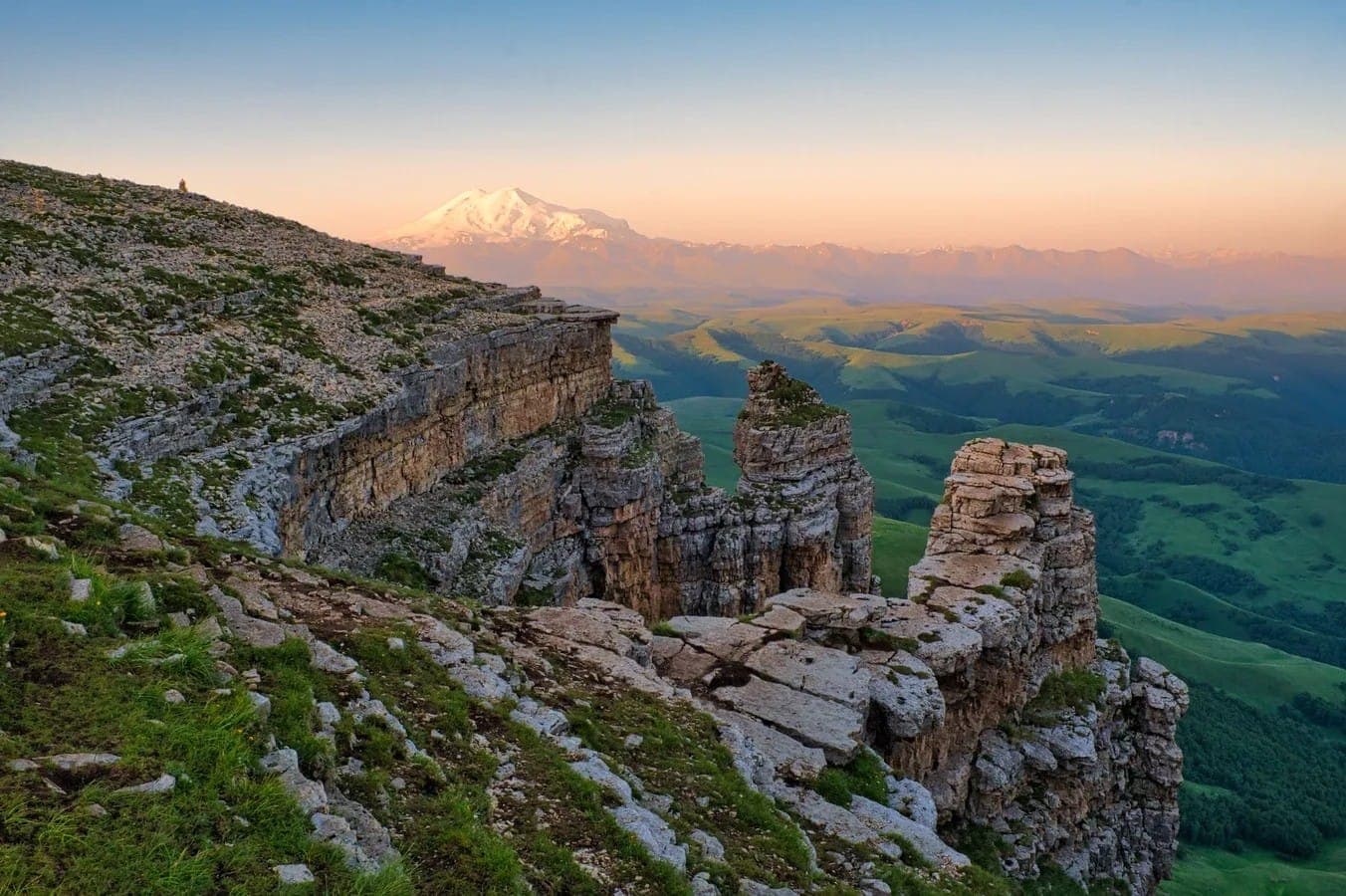 Потрясающая панорама с плато. Фото: Яндекс.Карты