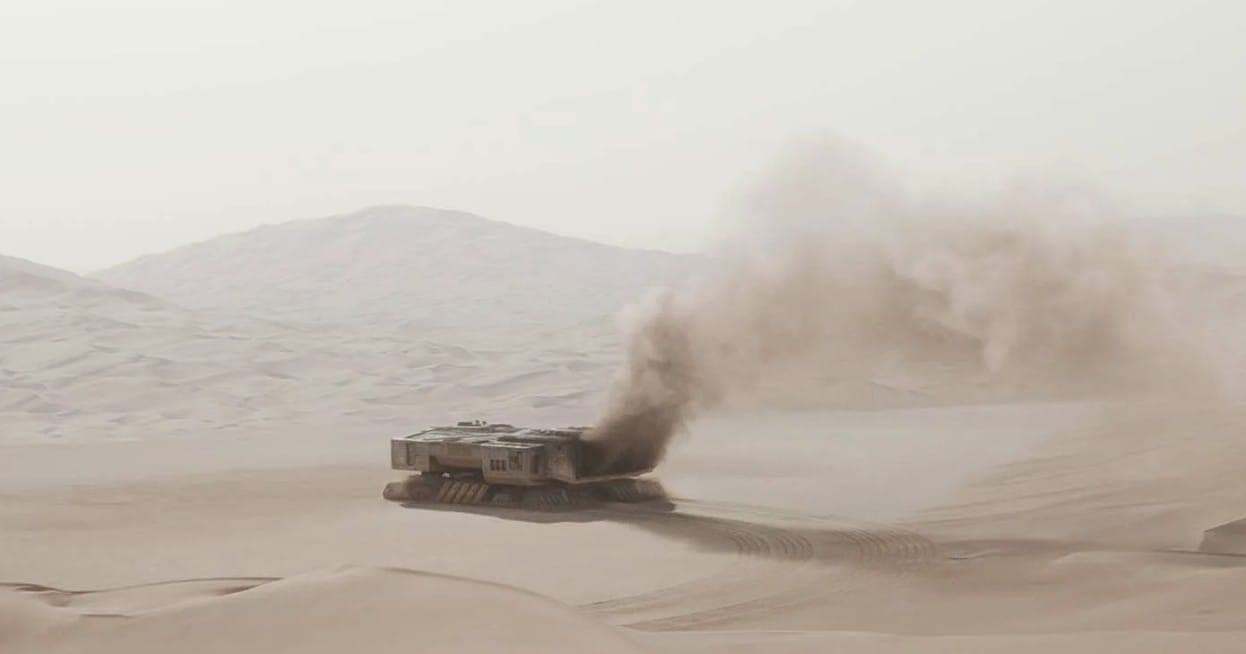 Руб-эль-Хали + CGI-харвестер, добывающий спайс. Кадр из фильма "Дюна", Legendary Pictures, 2021 