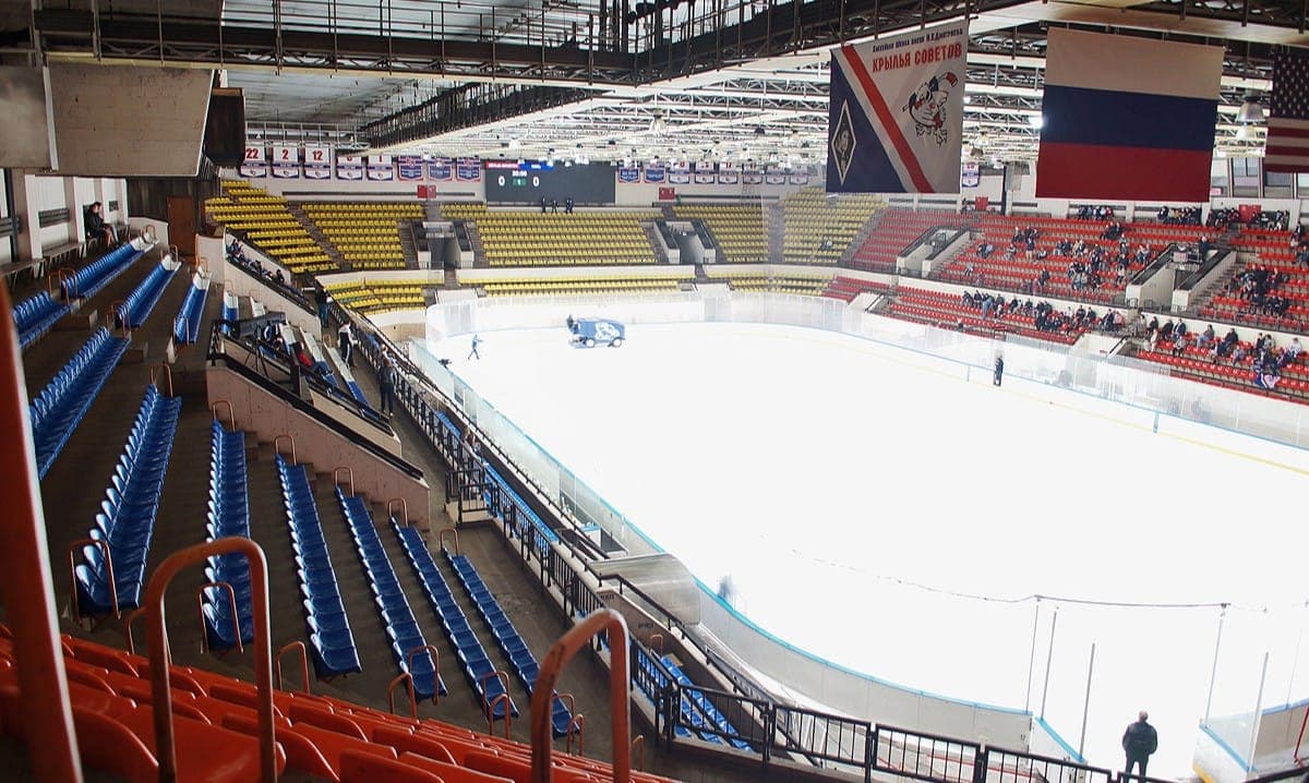 Арена ЦСКА в фильме «Легенда №17» — дворец спорта «Крылья Советов» в Сетуни