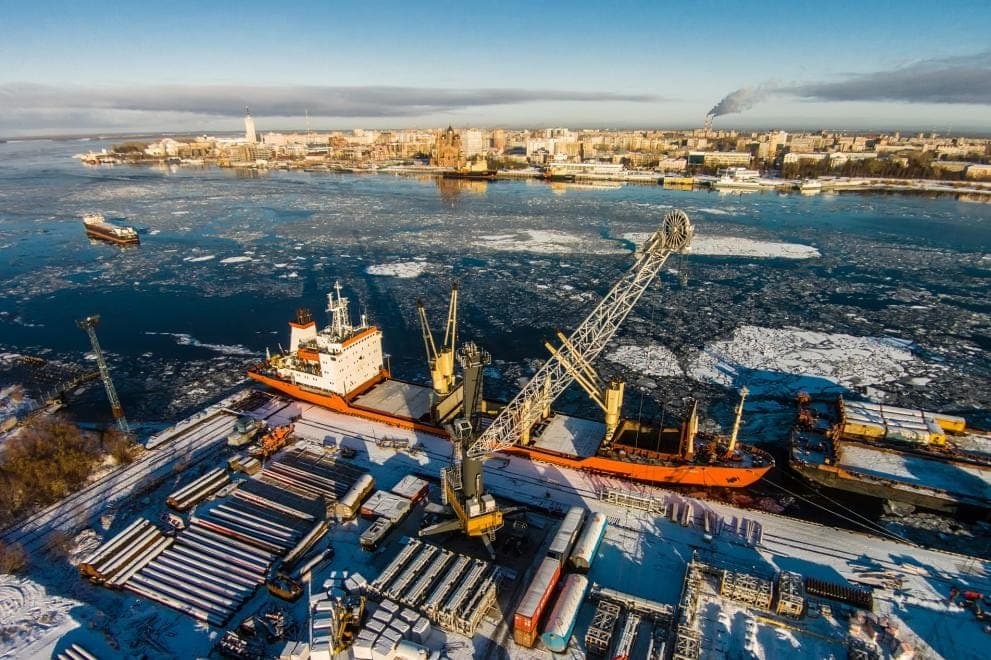 Архангельский морской порт в реальной жизни сегодня. Фото: 