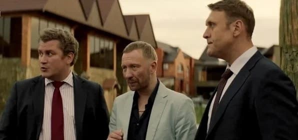 Кадр из сериала "Хрустальный". 2021, KION, Первый канал