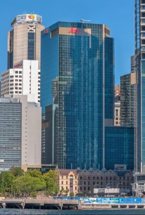 Именно отсюда Тринити угоняет вертолёт для спасения Морфеуса. Фото: Roberto Portolese