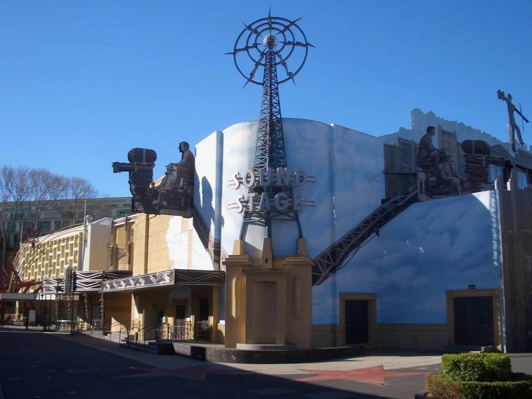 Студия, которая дала миру самые яркие эпизоды "Матрицы" - их точно помнит каждый. Фото: J Bar